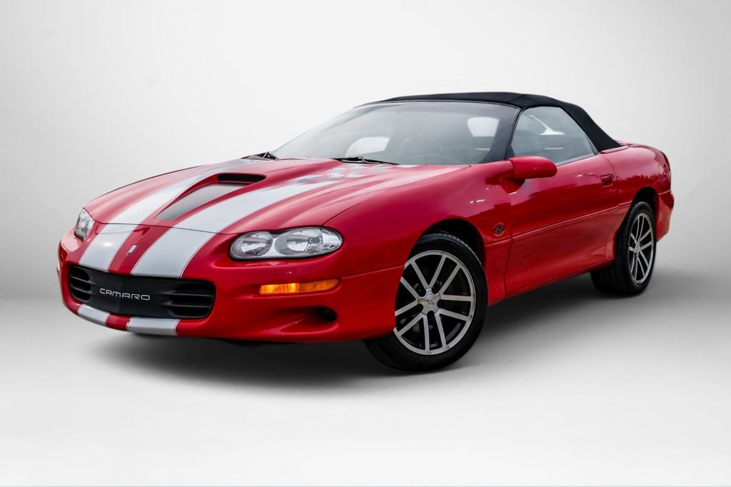 Used 2002 Chevrolet Camaro Z28 w/ SS Performance/Appearance Pkg RWD image 3