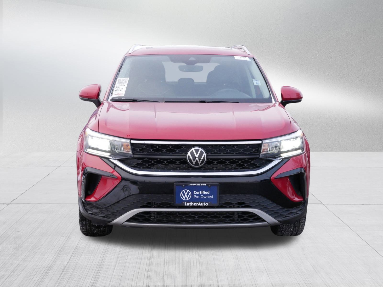 Certified 2023 Volkswagen Taos SE w/ Panoramic Sunroof Package video 2