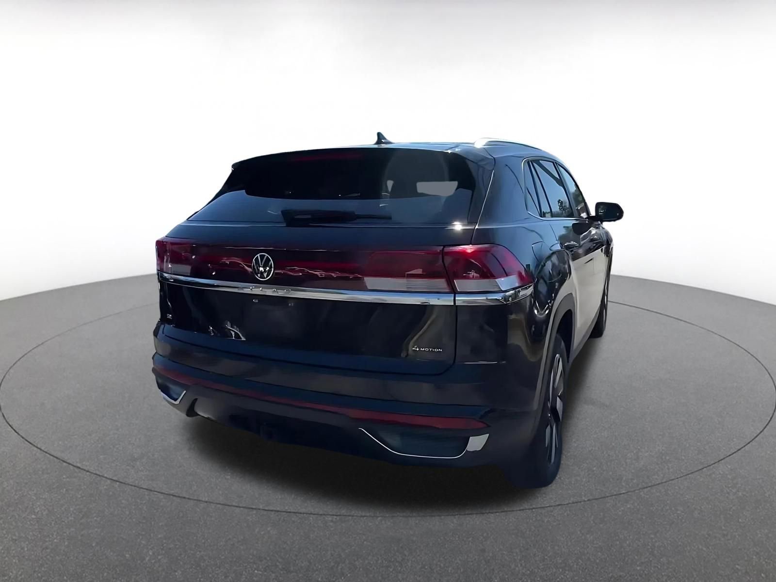 Used 2025 Volkswagen Atlas Cross Sport SE image 14