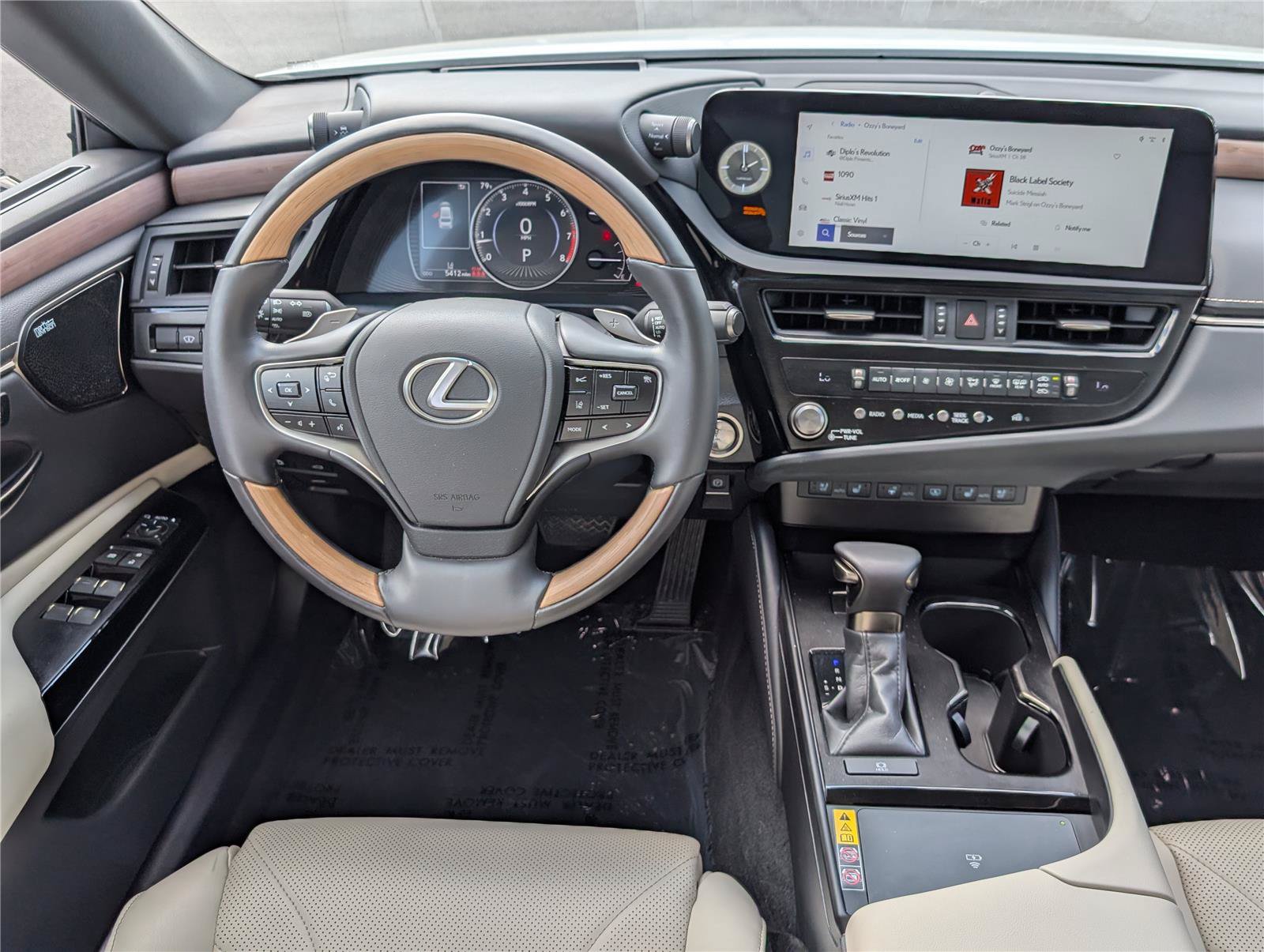 Certified 2025 Lexus ES 350 Ultra Luxury w/ Accessory Package (Z1) FWD image 17