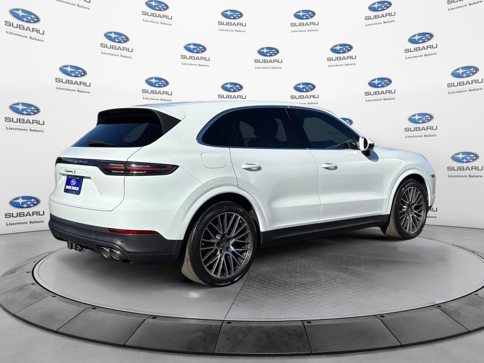 Used 2020 Porsche Cayenne S AWD/4WD image 6