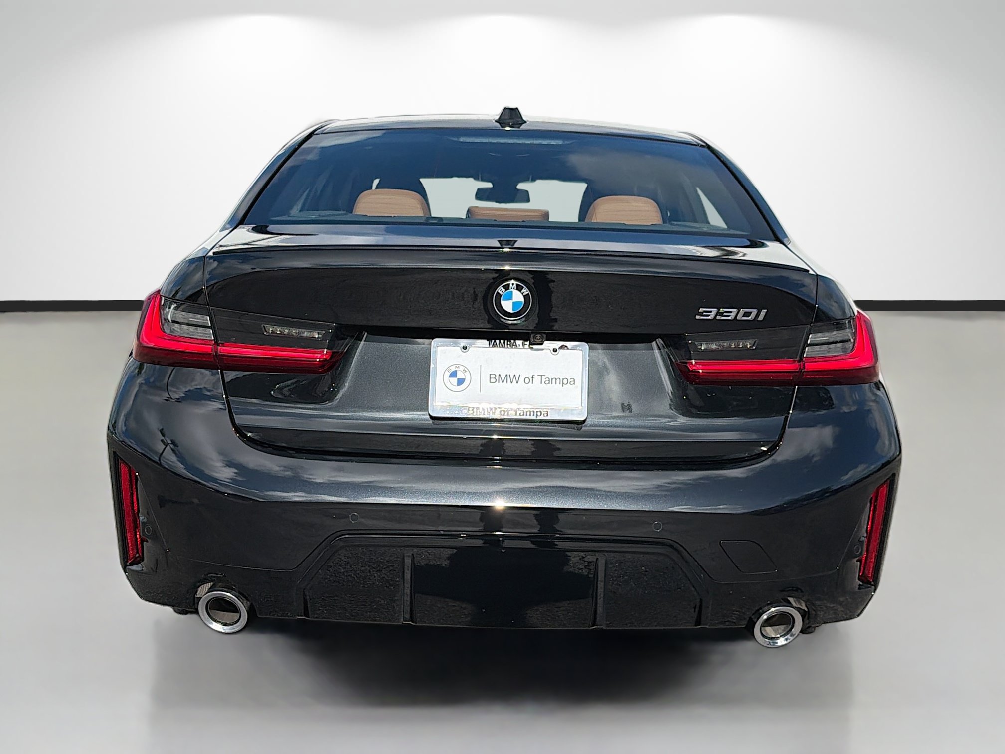 New 2026 BMW 330i Sedan w/ M Sport Package RWD image 4