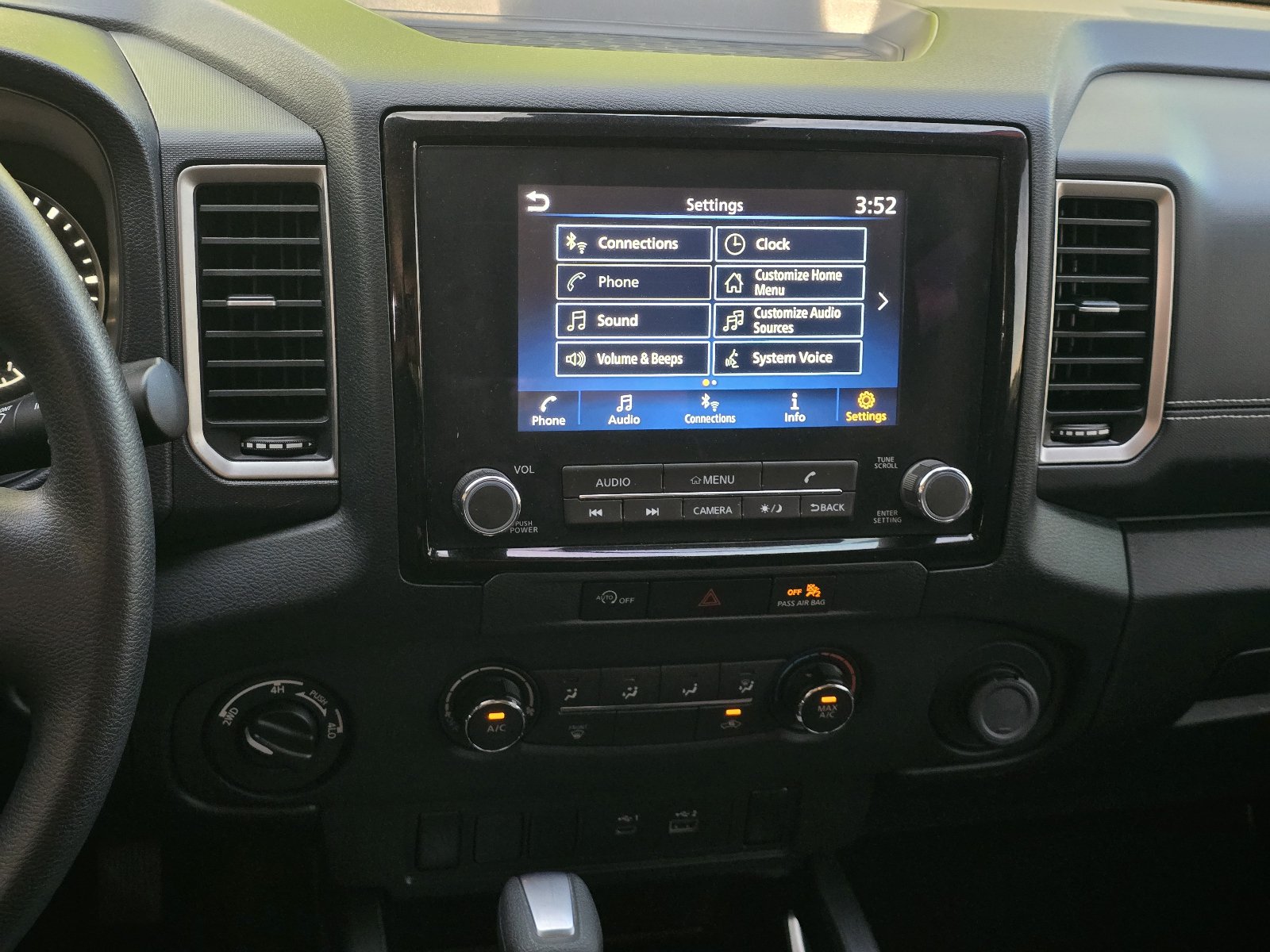 Certified 2023 Nissan Frontier SV AWD/4WD image 17