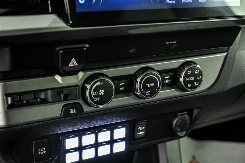 Used 2019 Toyota Tacoma SR w/ SX Package RWD image 25