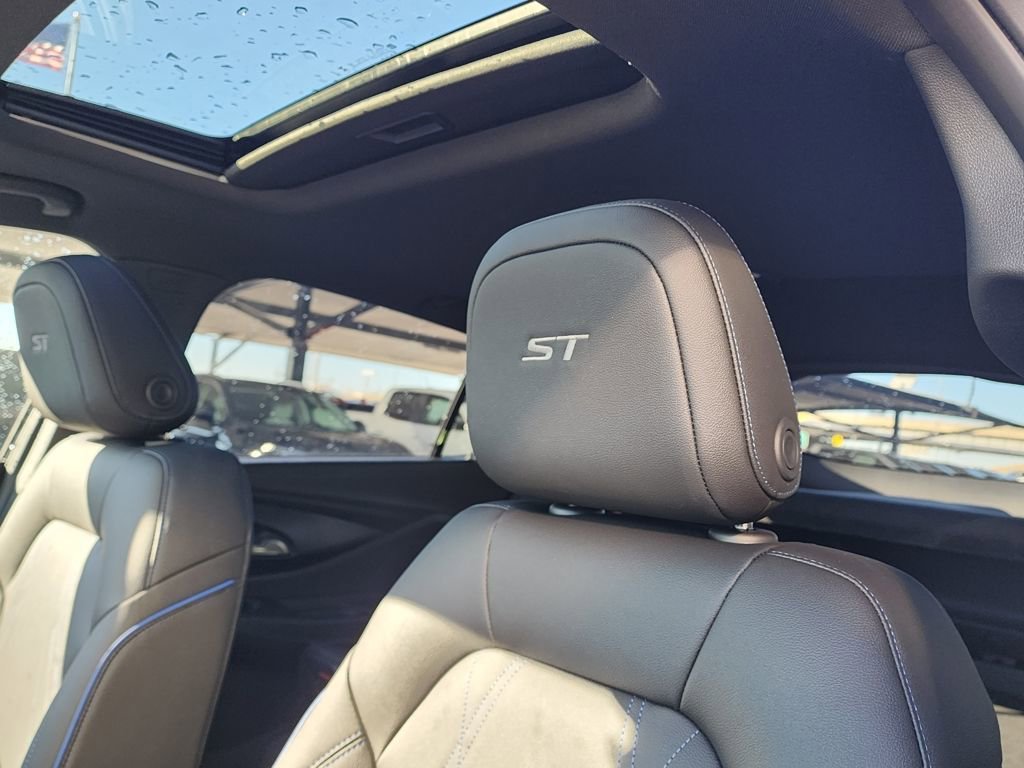New 2026 Buick Envista Sport Touring w/ Convenience I Package FWD image 16