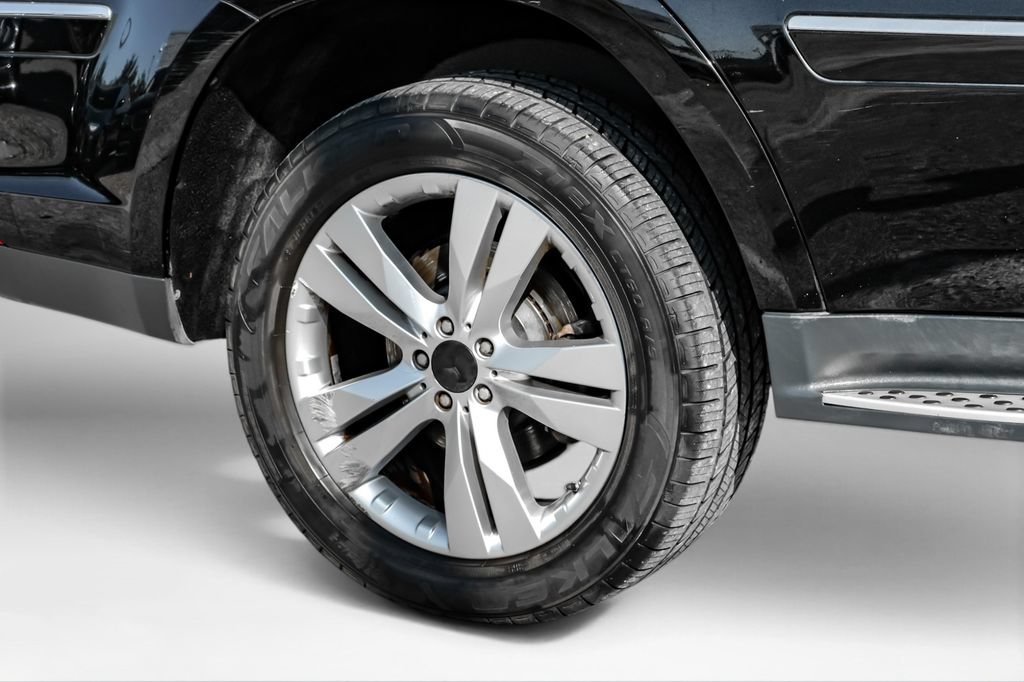 Used 2011 Mercedes-Benz GL 320 BlueTEC 4MATIC image 50