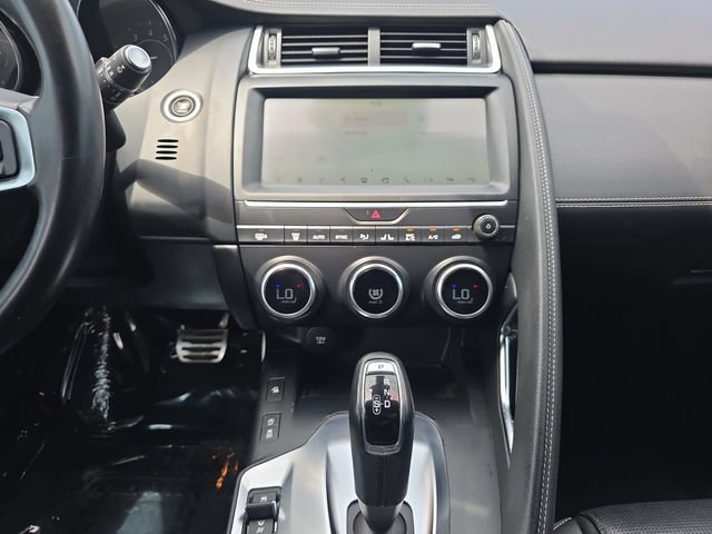 Used 2019 Jaguar E-PACE R-Dynamic SE AWD/4WD image 11