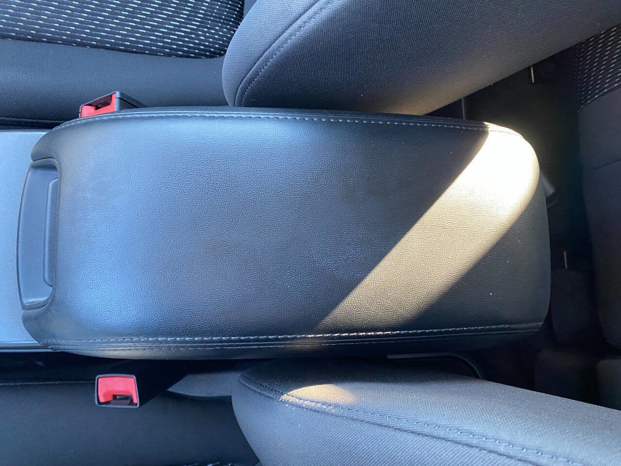 Used 2016 Dodge Journey SE image 17