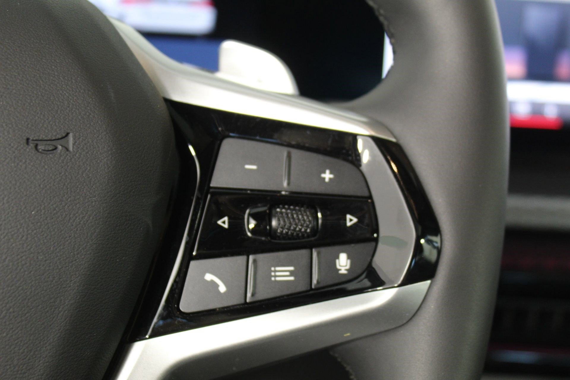 Used 2025 BMW 430i xDrive w/ Premium Package image 27