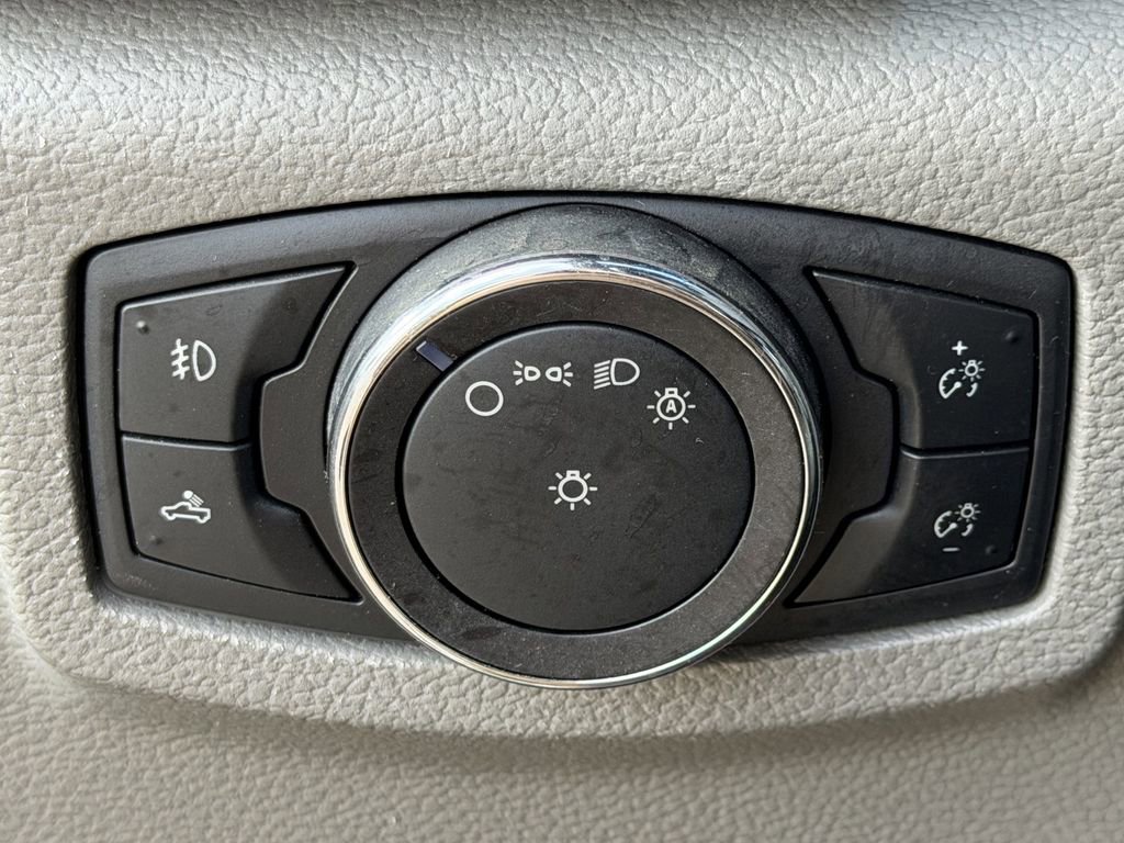 Used 2015 Ford F150 XLT w/ Equipment Group 302A Luxury RWD image 24