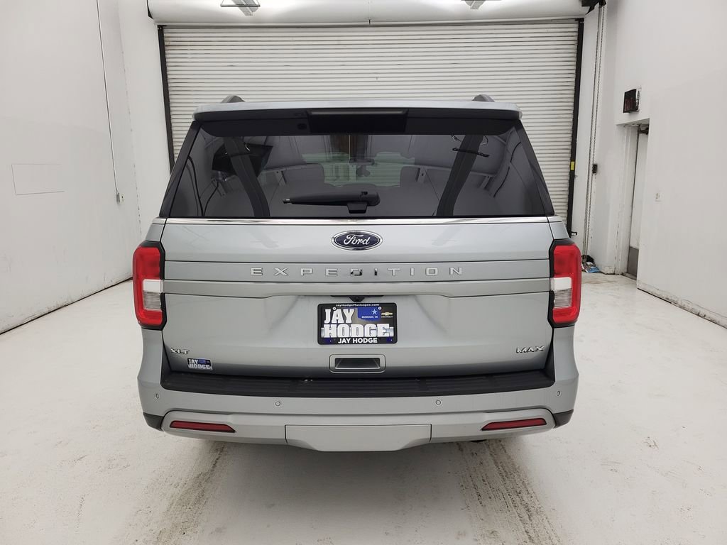 Used 2024 Ford Expedition Max XLT image 25