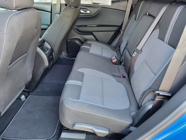 Used 2026 Chevrolet Blazer LT w/ Convenience Package AWD/4WD image 15