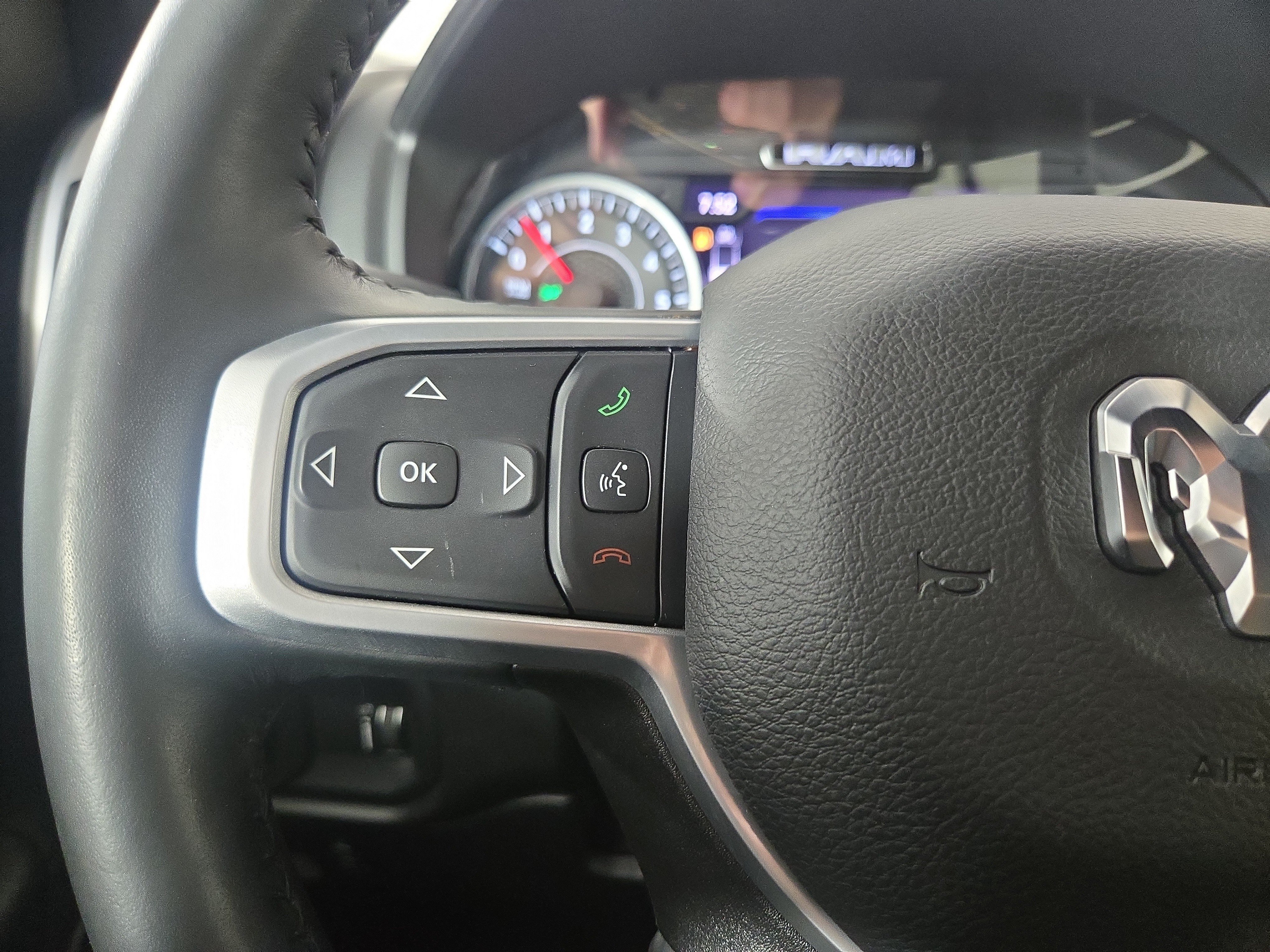 Used 2023 RAM 1500 Big Horn AWD/4WD image 15