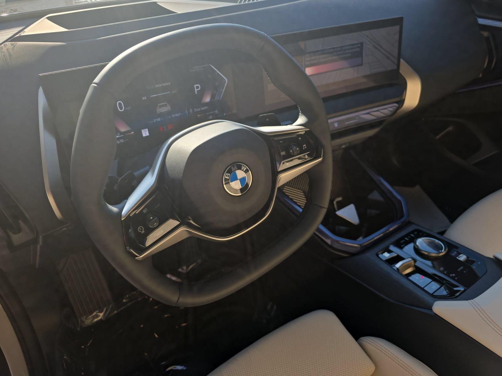 Used 2025 BMW X3 xDrive30i w/ Premium Package AWD/4WD image 15