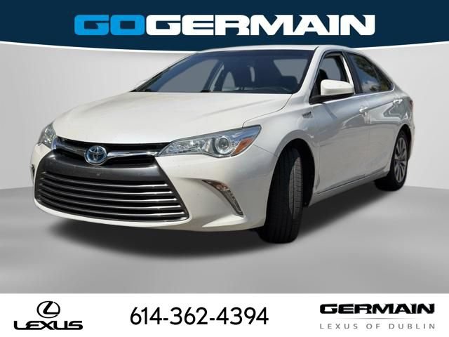 Used 2015 Toyota Camry XLE w/ Moonroof Package