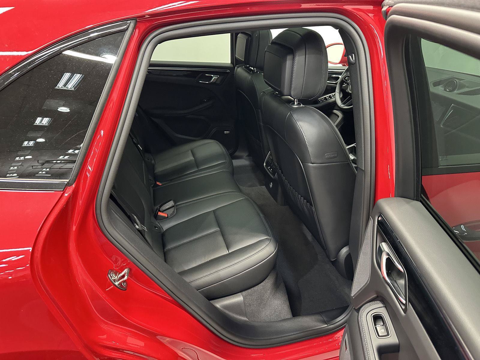 New 2026 Porsche Macan S AWD/4WD image 40