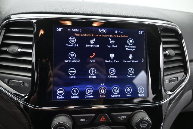 Used 2019 Jeep Grand Cherokee Altitude AWD/4WD image 35