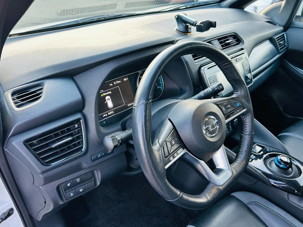 Used 2019 Nissan Leaf SL w/ SL Technology Package image 18