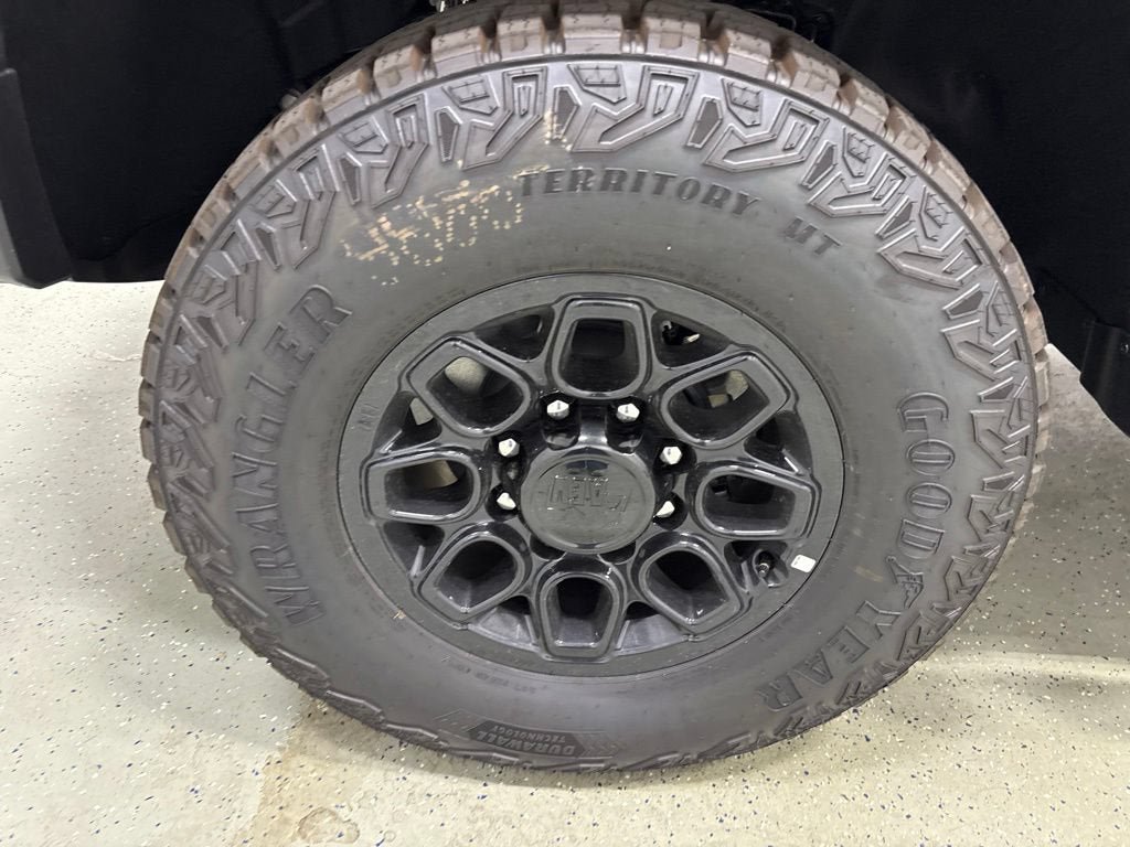 New 2026 Chevrolet Silverado 2500 ZR2 w/ ZR2 Bison Edition AWD/4WD image 12