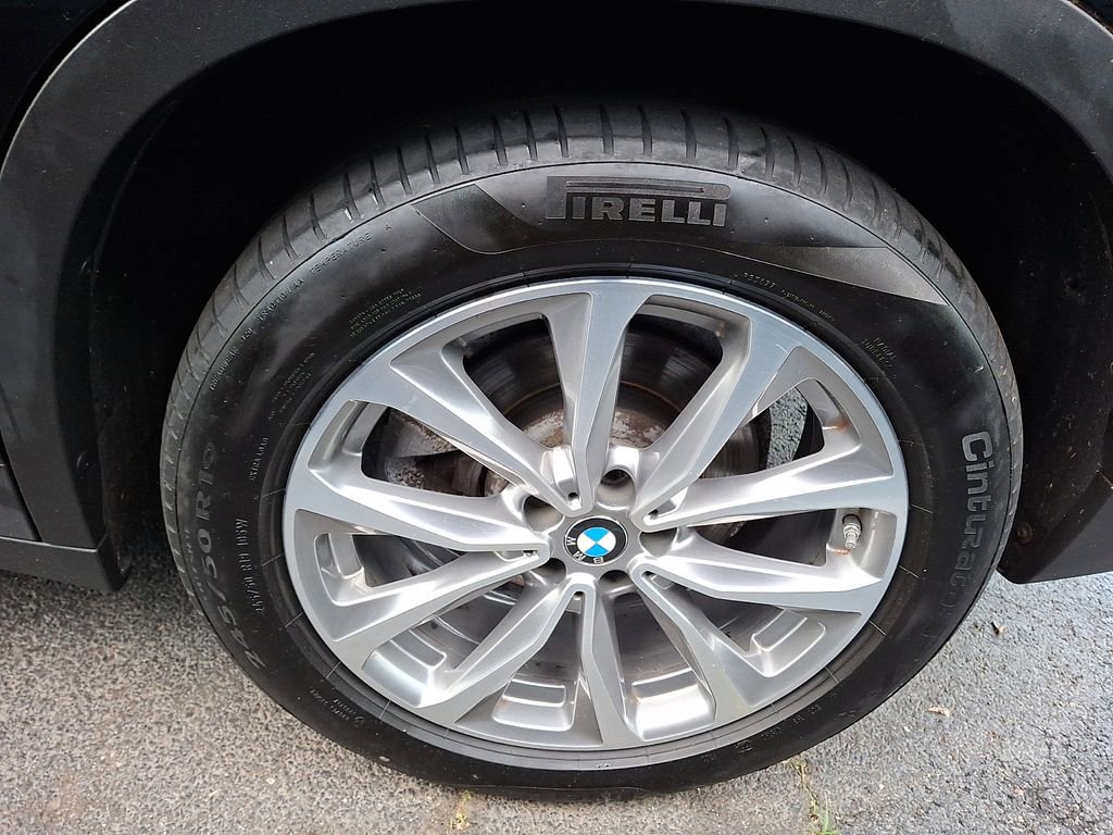 Used 2019 BMW X3 xDrive30i w/ Driving Assistance Package AWD/4WD image 6