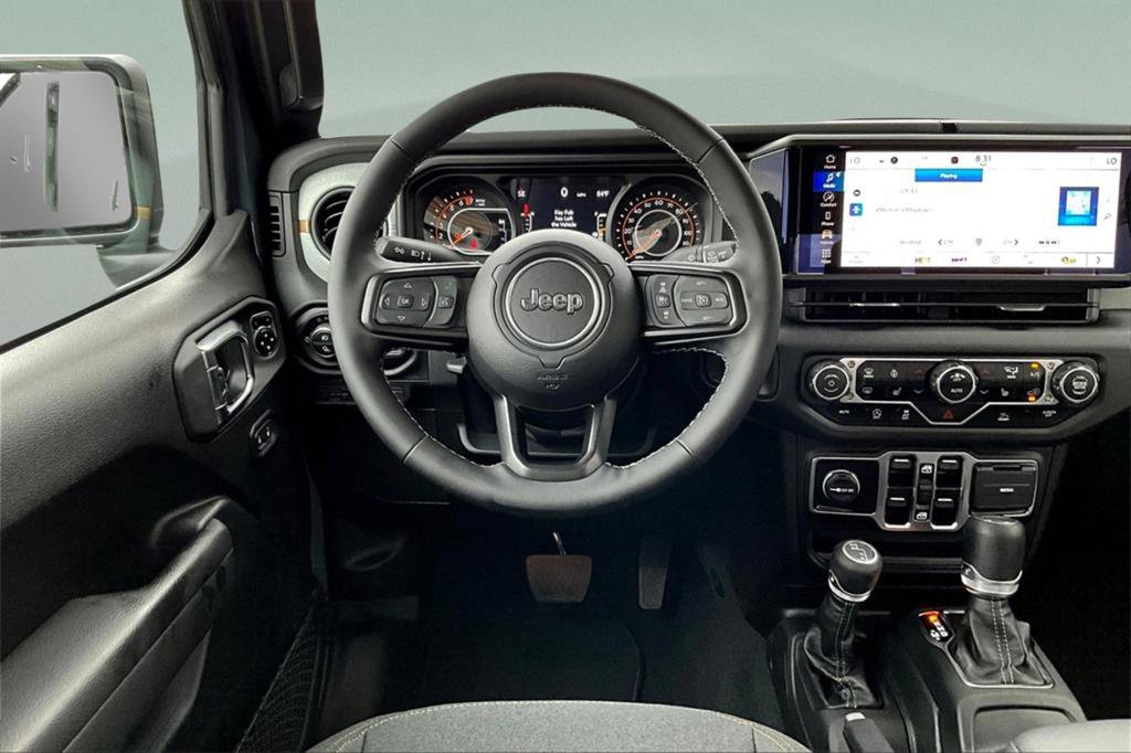 New 2025 Jeep Gladiator Sport AWD/4WD image 7