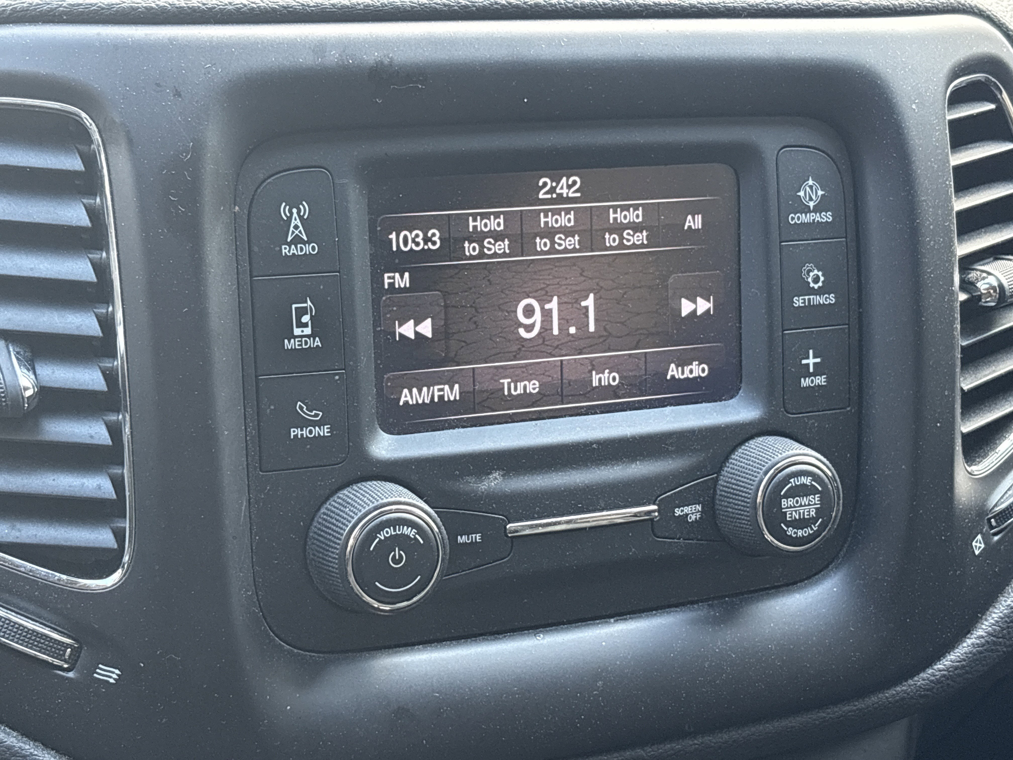 Used 2018 Jeep Compass Sport image 21