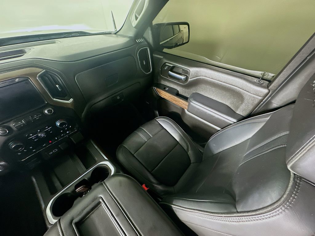 Used 2021 Chevrolet Silverado 1500 High Country image 11