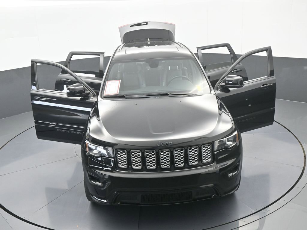 Used 2020 Jeep Grand Cherokee Altitude image 72