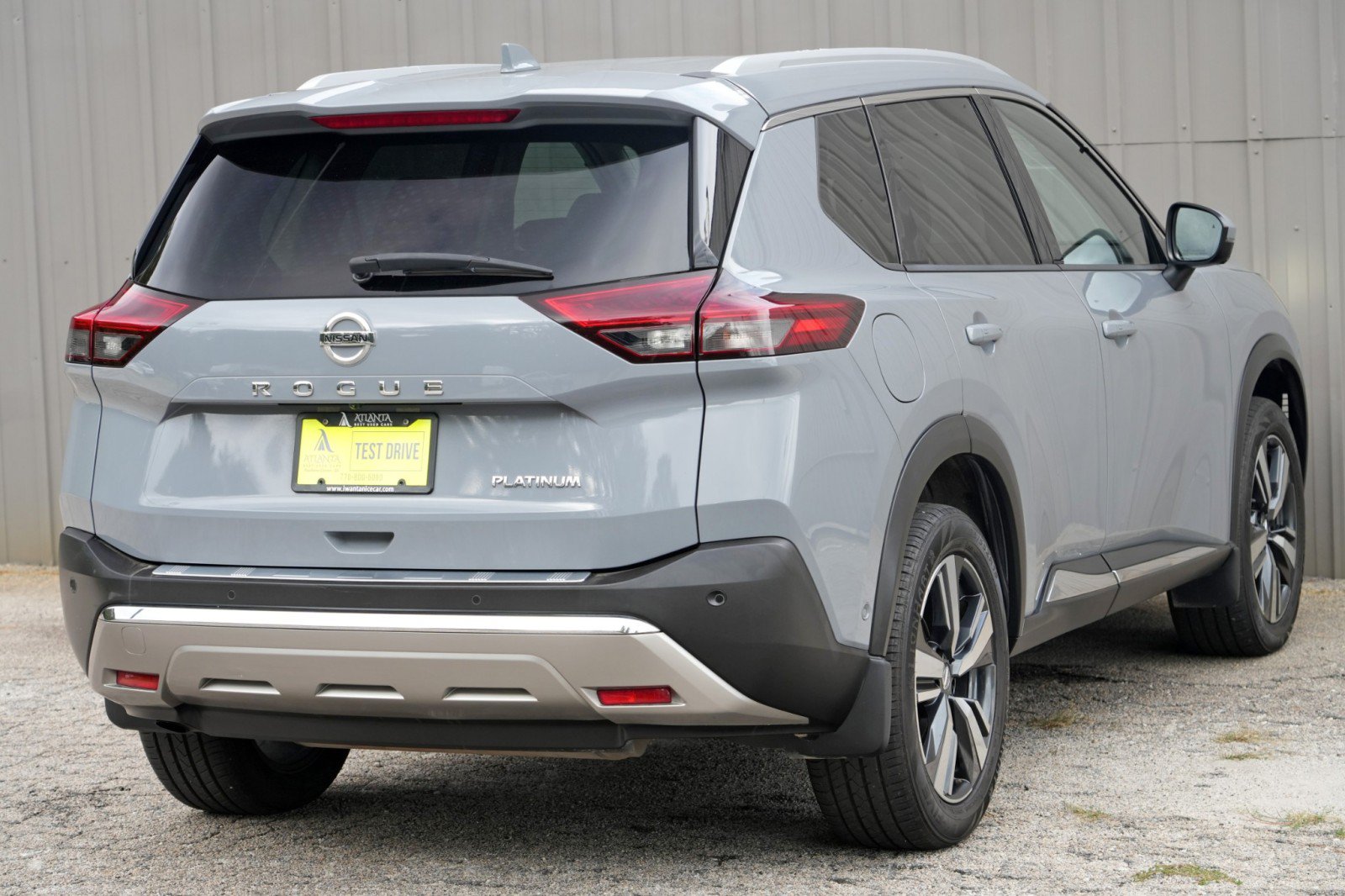 Used 2021 Nissan Rogue Platinum FWD image 46