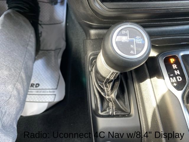 Used 2022 Jeep Wrangler Unlimited Sahara w/ Cold Weather Group image 24