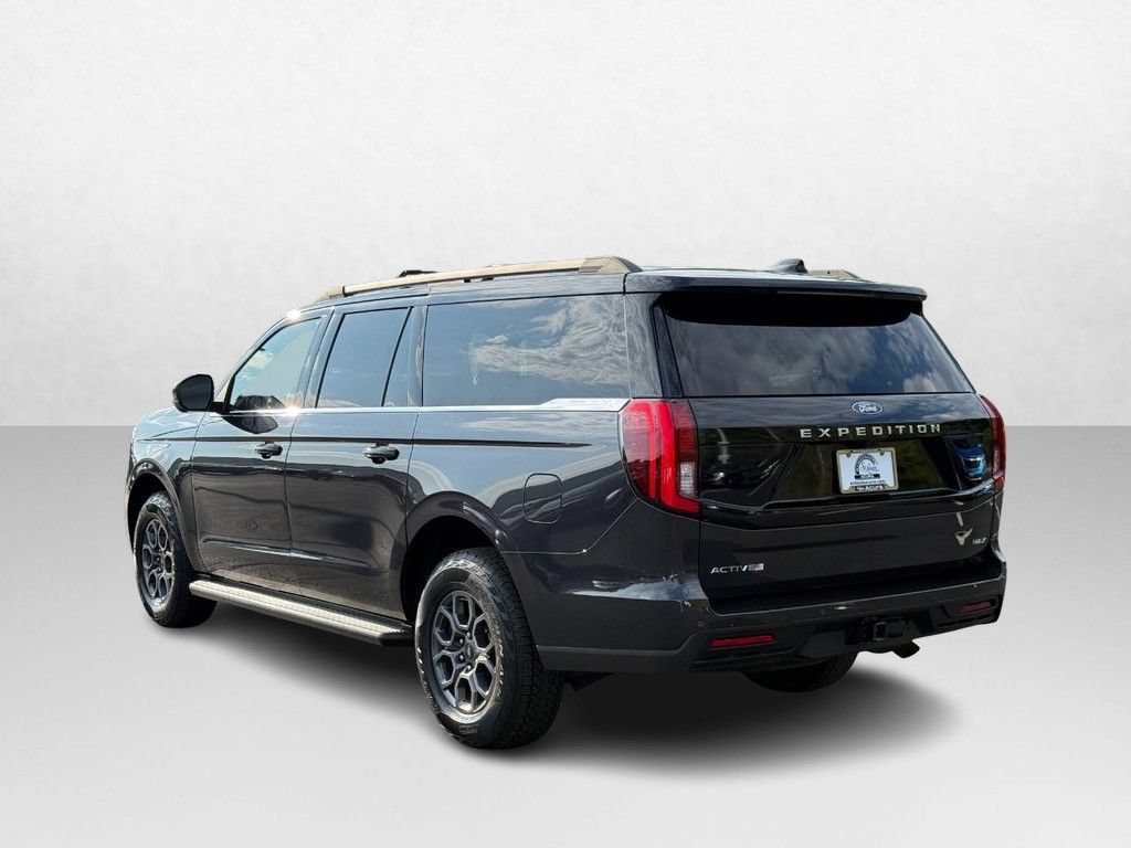 Used 2025 Ford Expedition Max Active AWD/4WD image 4