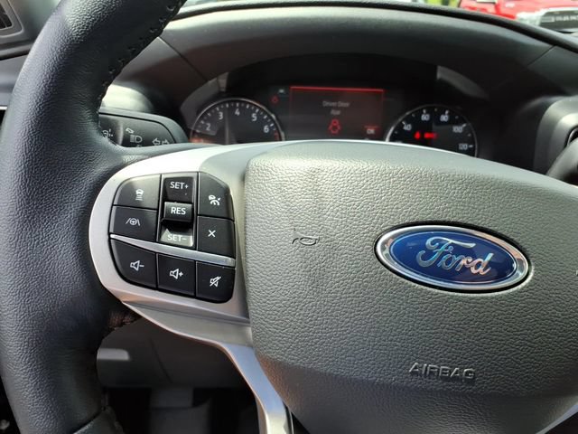 Used 2022 Ford Explorer XLT w/ Equipment Group 202A RWD image 17