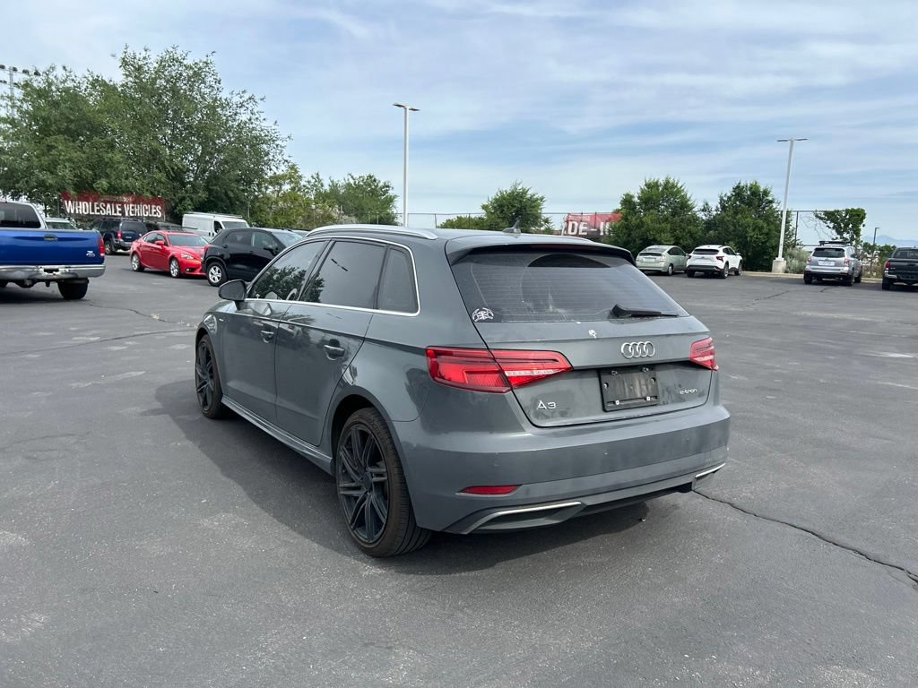 Used 2017 Audi A3 e-tron Premium Plus w/ Technology Package FWD image 6
