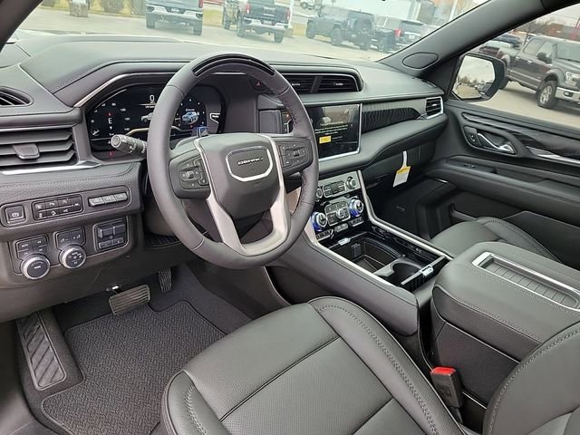 New 2024 GMC Yukon Denali w/ Advanced Technology Package image 26