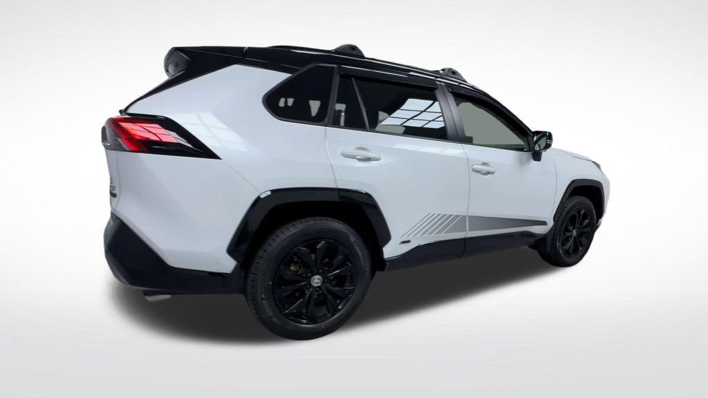 Certified 2024 Toyota RAV4 XSE w/ Advanced Technology Package AWD/4WD image 9