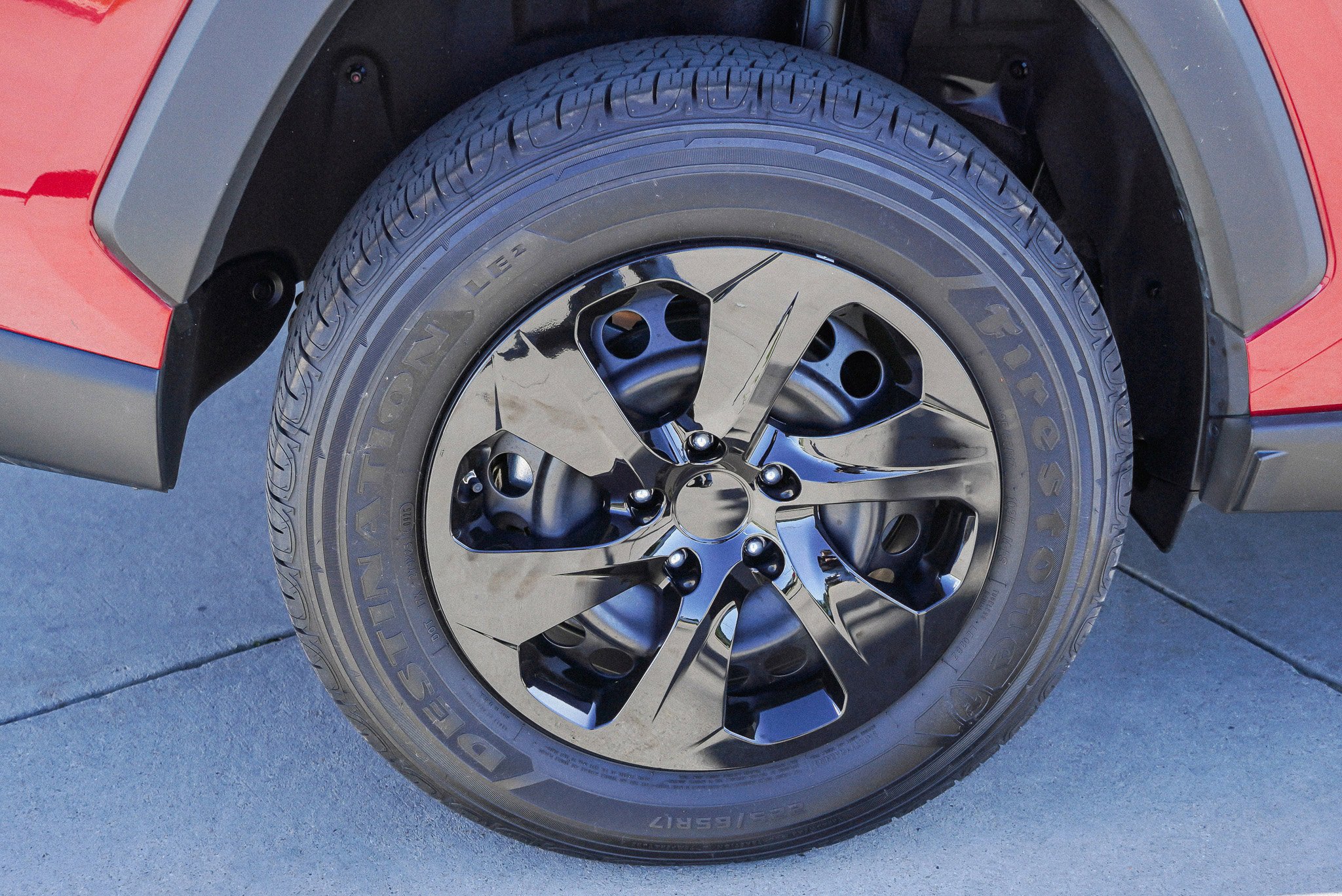 Certified 2025 Toyota RAV4 LE AWD/4WD image 11