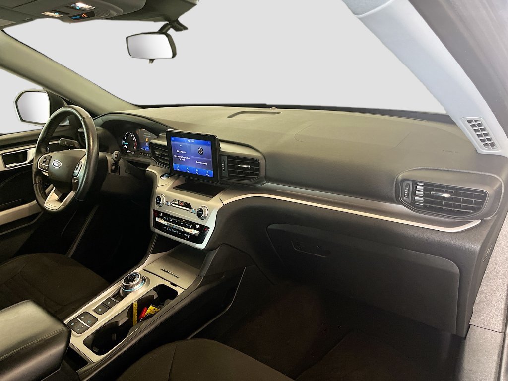 Used 2021 Ford Explorer XLT RWD image 29