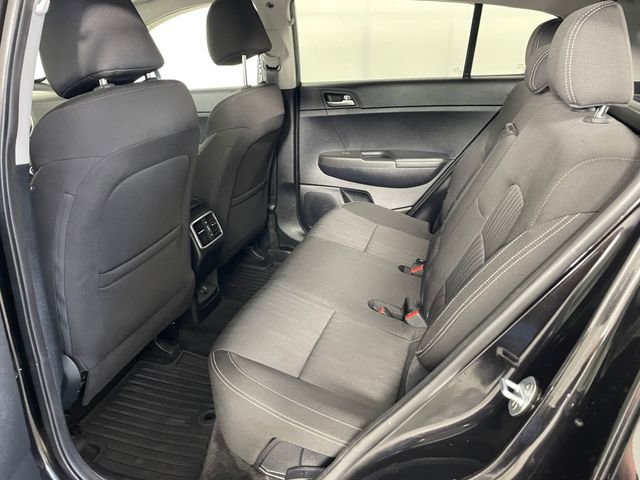 Used 2017 Kia Sportage LX AWD/4WD image 17