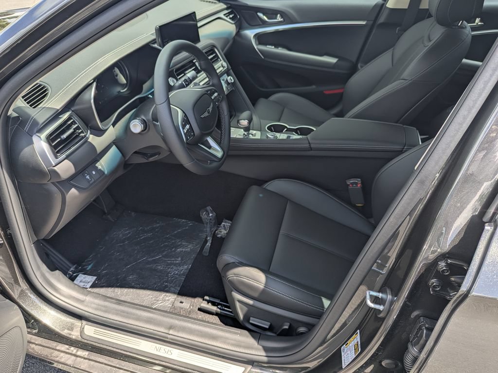 Used 2026 Genesis G70 2.5T AWD/4WD image 11
