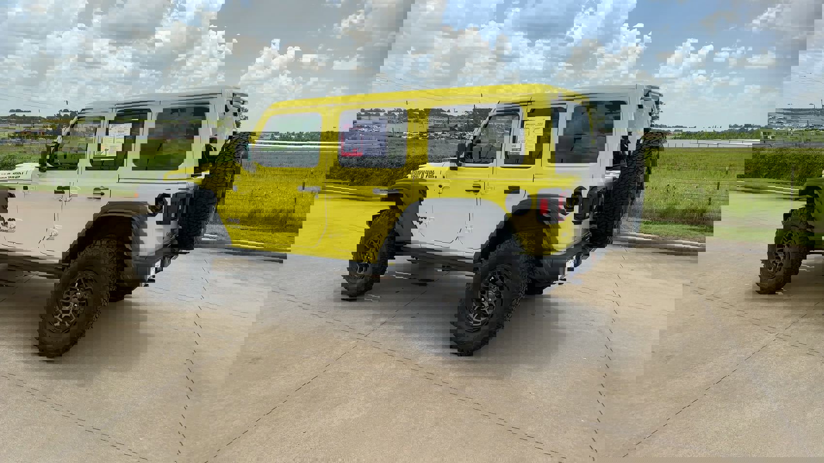 Used 2022 Jeep Wrangler Unlimited Sport image 7