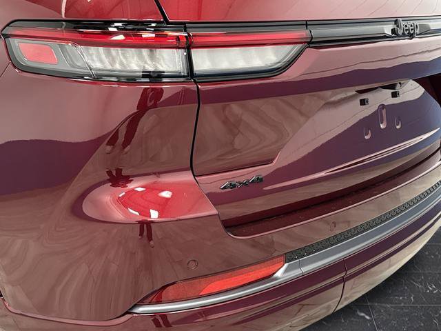 New 2026 Jeep Grand Cherokee Limited image 35