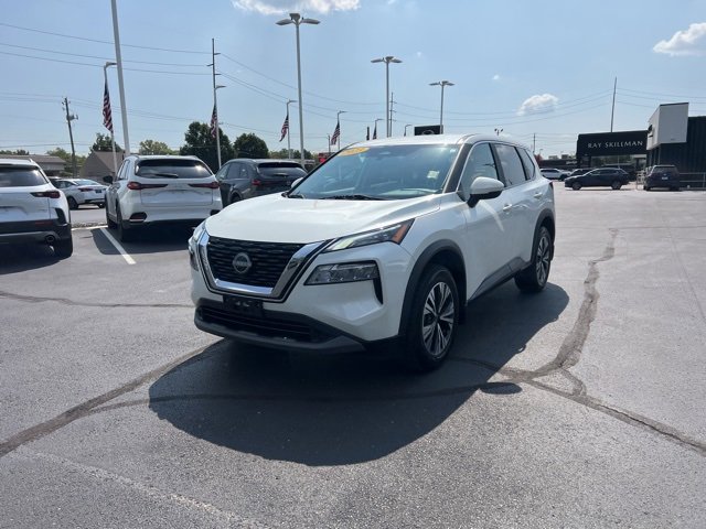 Used 2023 Nissan Rogue SV image 19