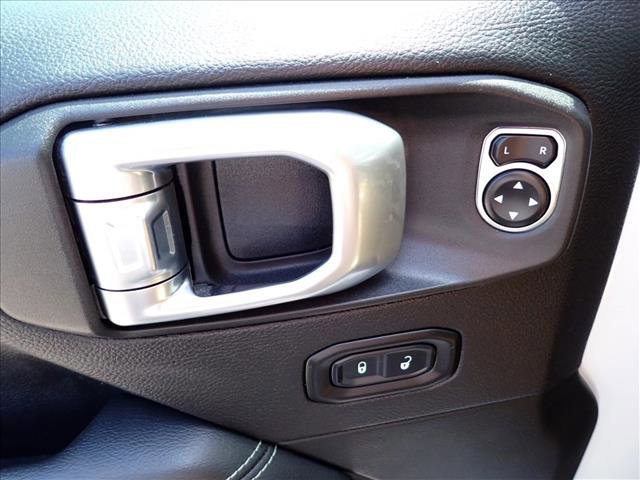 Used 2020 Jeep Gladiator Rubicon image 11