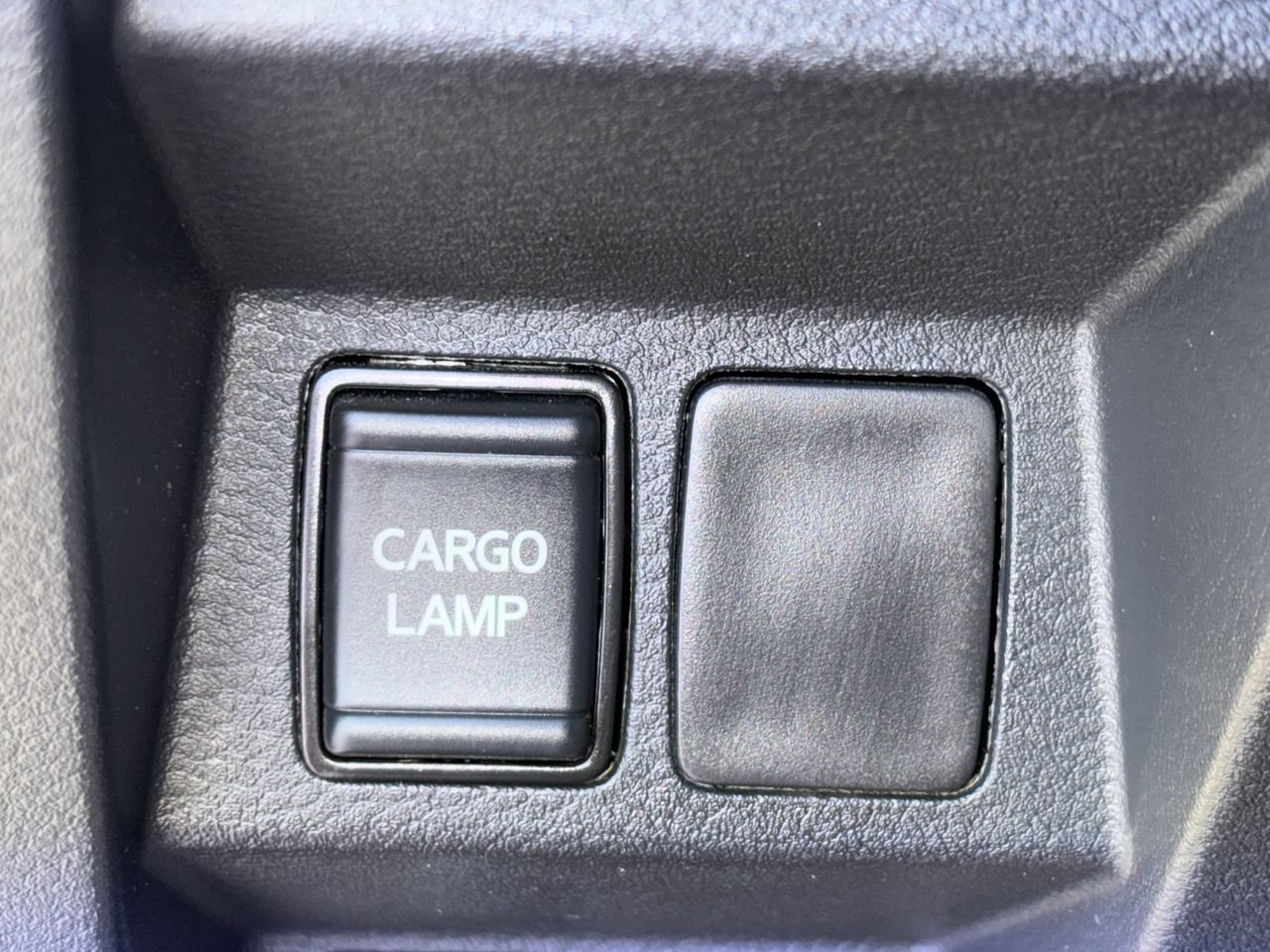 Certified 2025 Nissan Frontier SV w/ SV Convenience Package RWD image 25