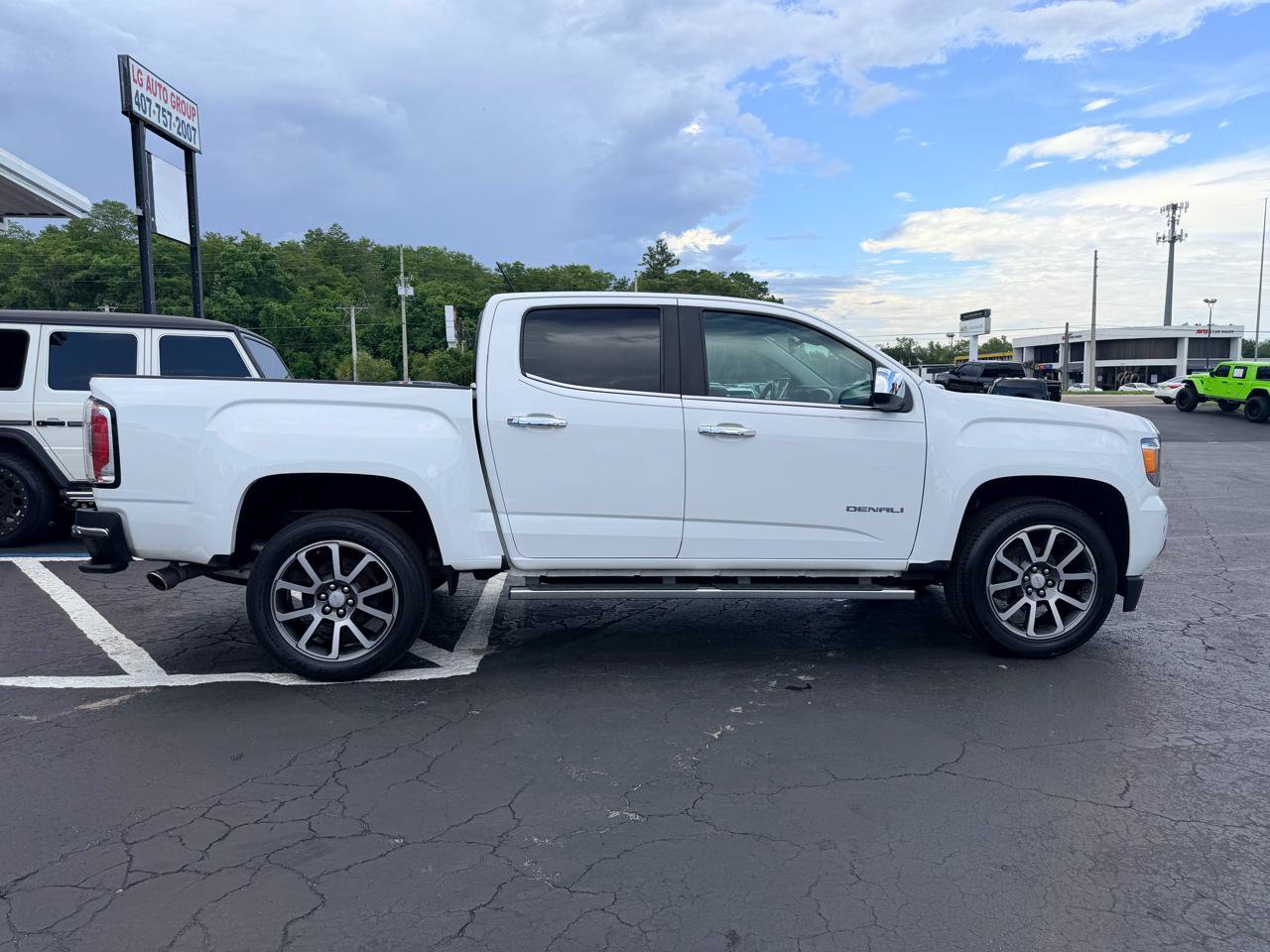 Used 2020 GMC Canyon Denali AWD/4WD image 2