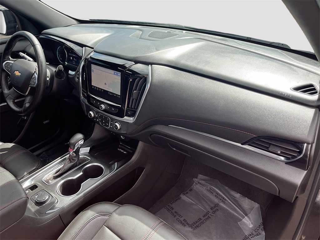 Used 2023 Chevrolet Traverse RS image 32