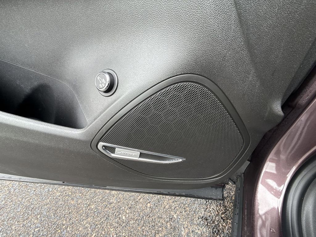 Certified 2025 Buick Envision Sport Touring image 31