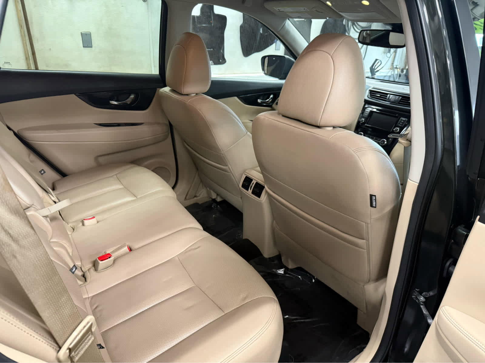 Used 2020 Nissan Rogue SL AWD/4WD image 25