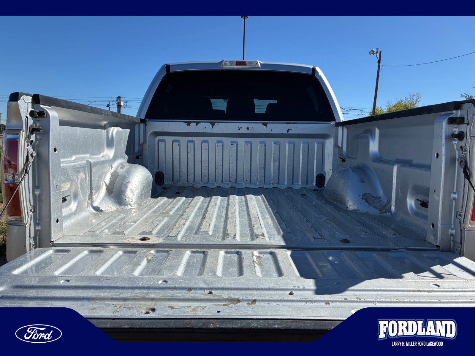 Used 2011 Ford F150 XLT w/ XLT Chrome Pkg AWD/4WD image 31