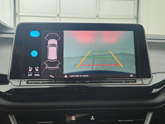 Used 2026 Volkswagen Atlas Cross Sport SE FWD image 27